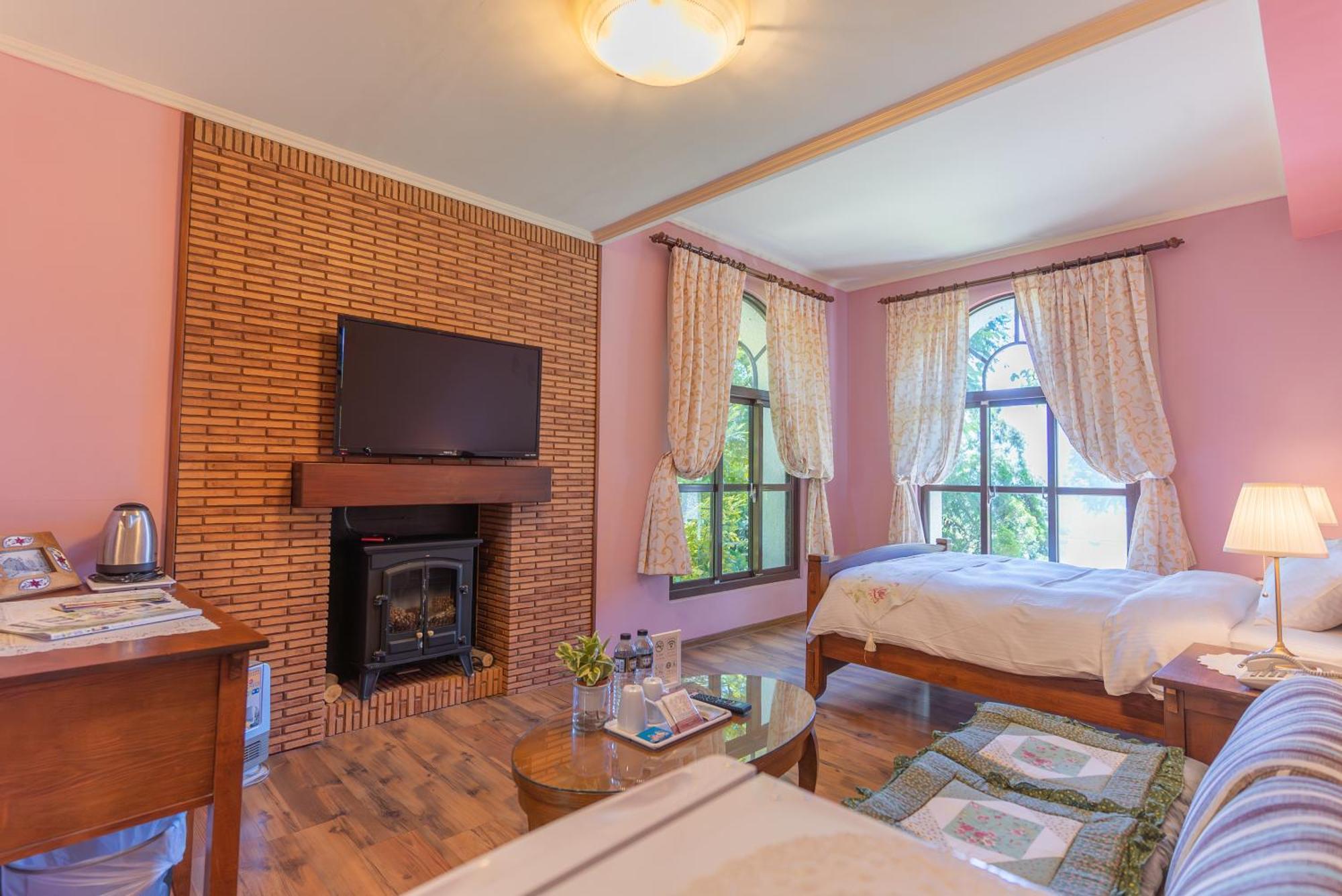 Europe Villa Renai Dış mekan fotoğraf